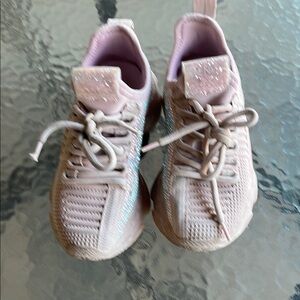 Steve Madden Pink Sneakers with Knit Texture